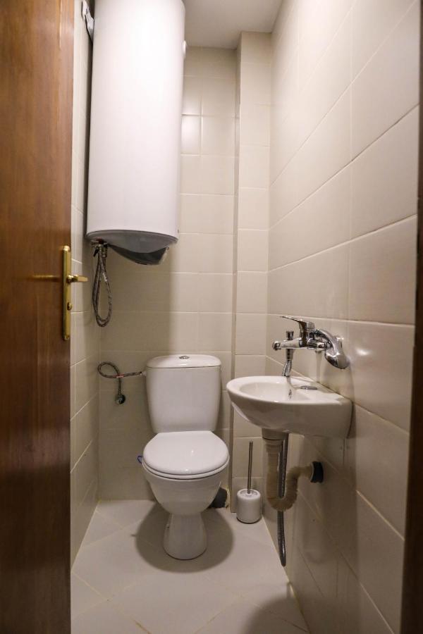 Krichim Apartments,Three-Bedroom, Large Apartment, Top Center Sofia Extérieur photo